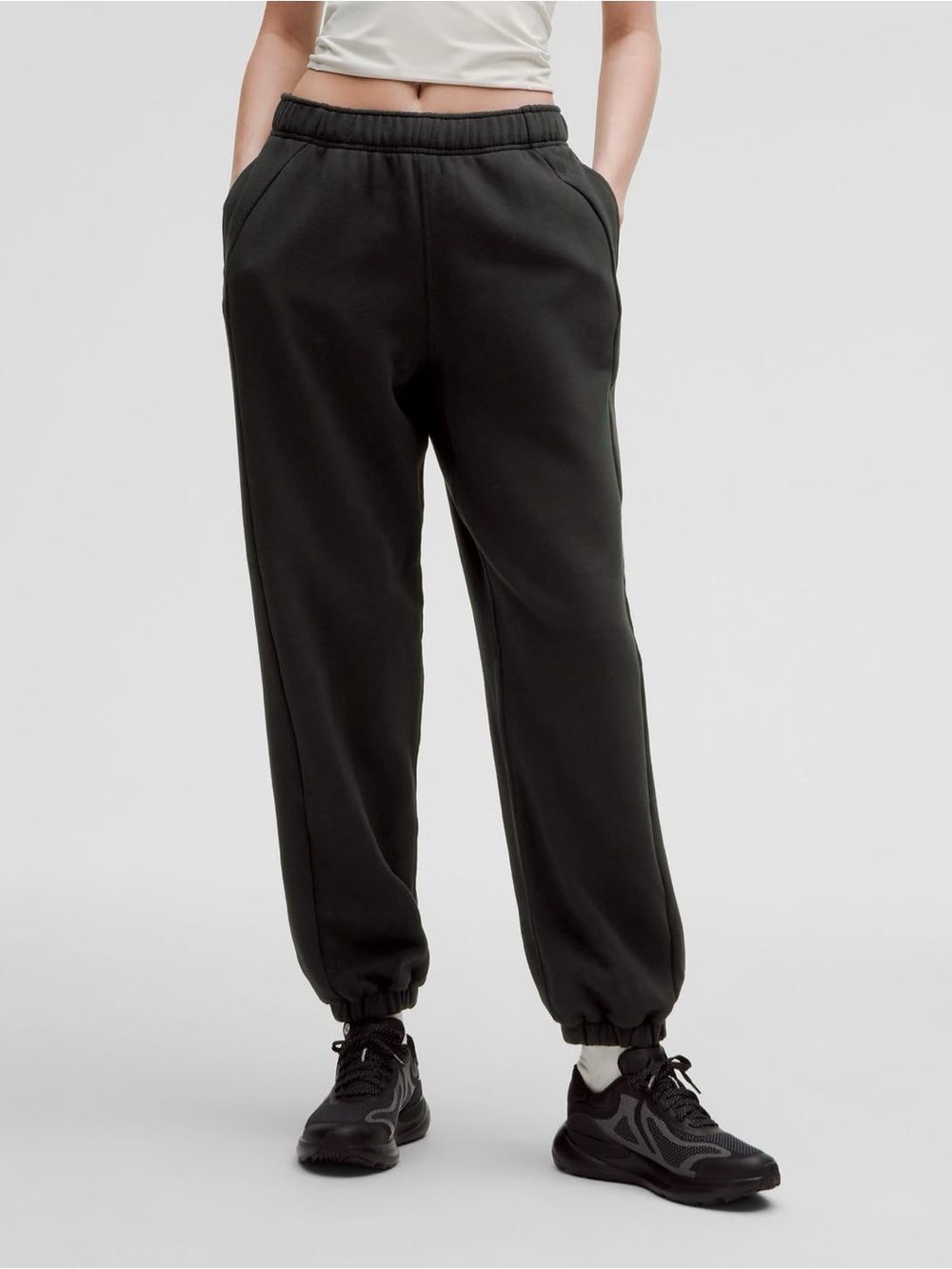 Scuba Mid-Rise Oversized Jogger | Short Inseam
